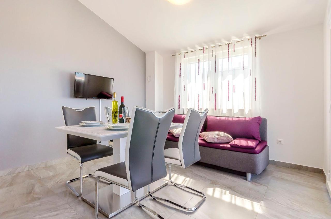 Apartments Katic Ražanj Екстериор снимка