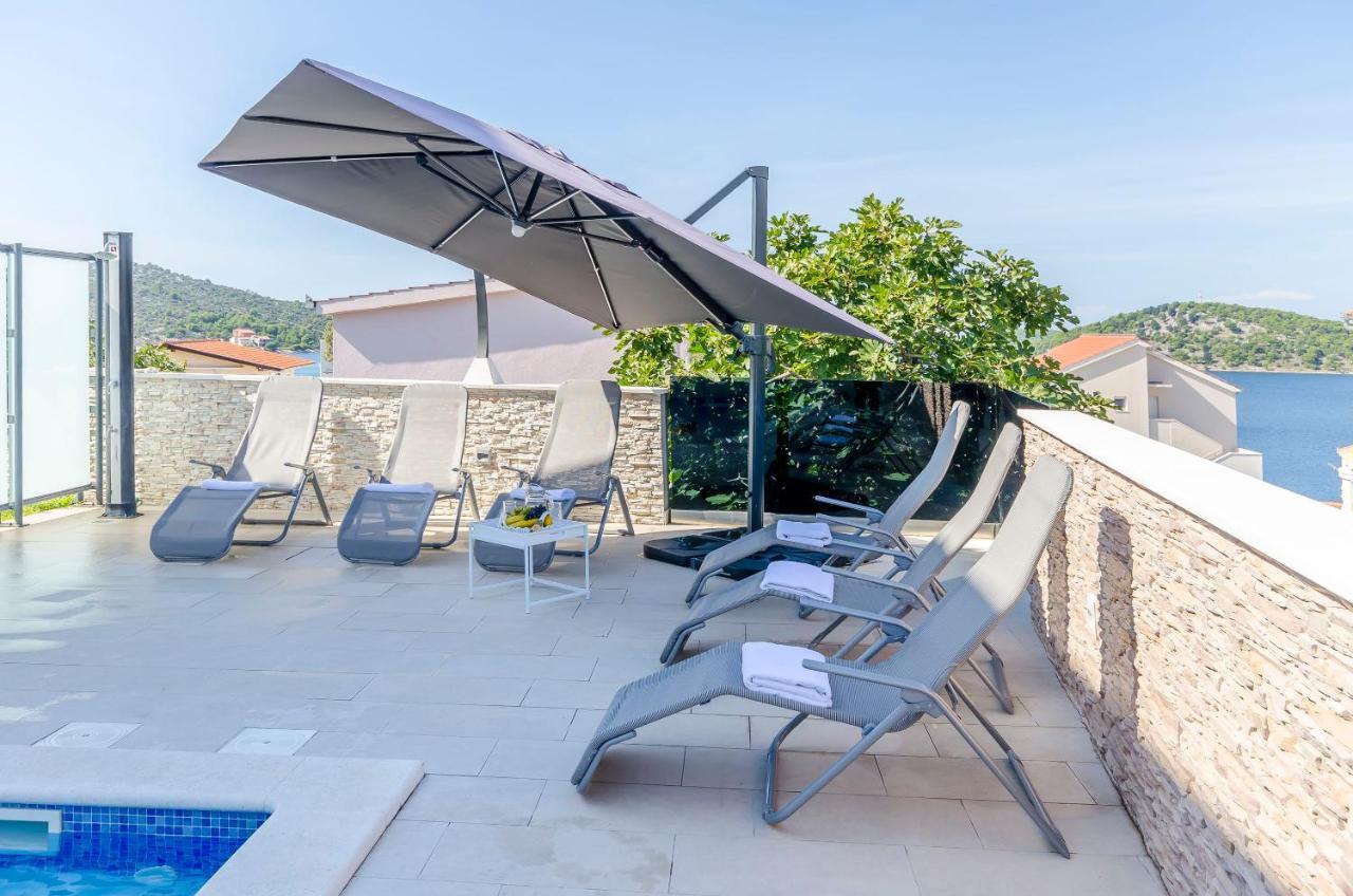 Apartments Katic Ražanj Екстериор снимка
