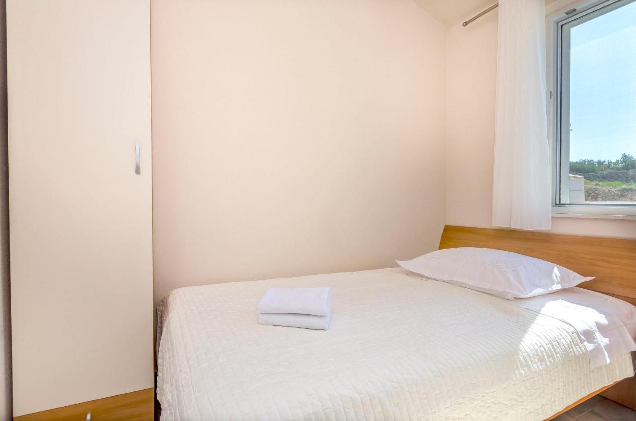 Apartments Katic Ražanj Екстериор снимка